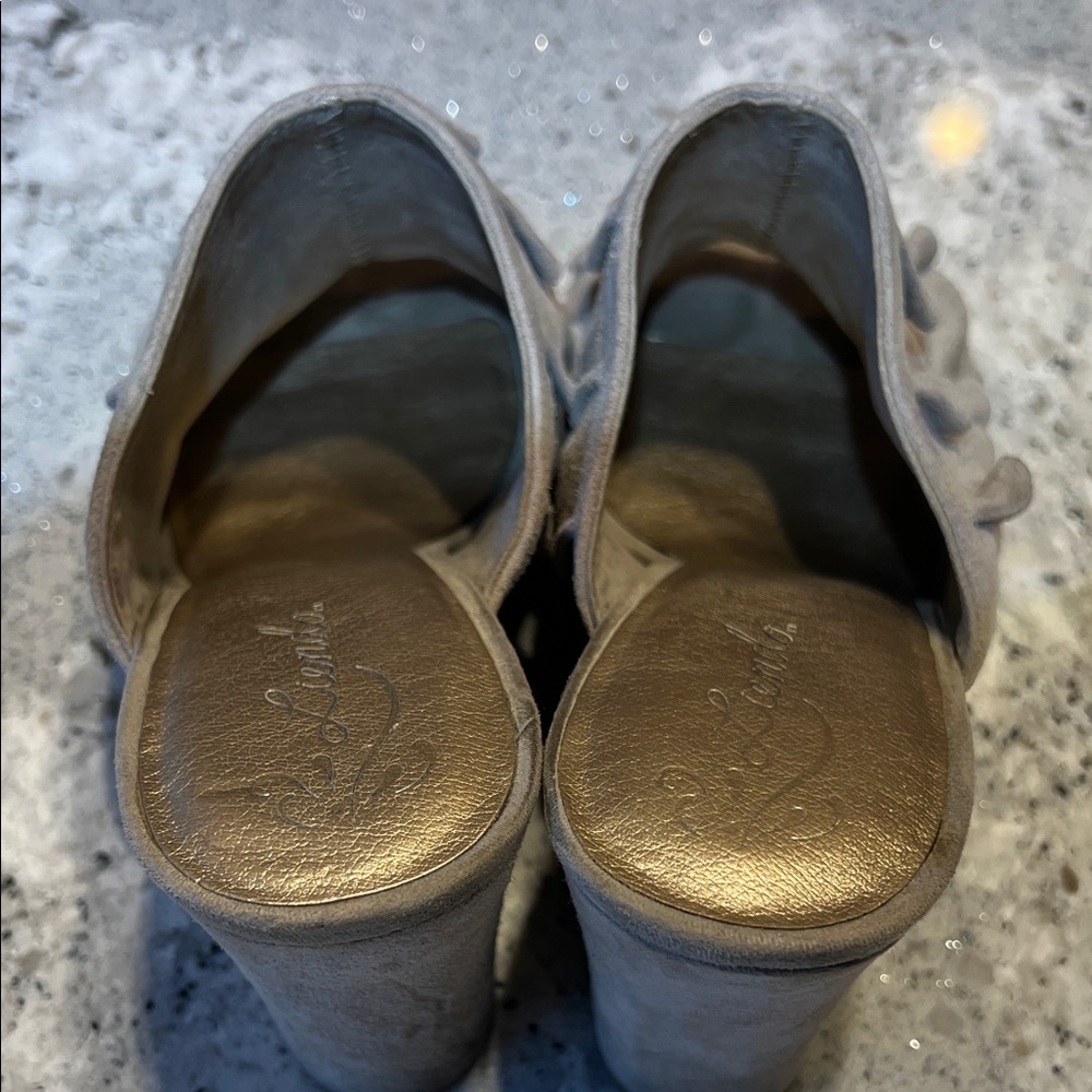 Anthropologie Liendo by Seychelles Taupe Ruffled Suede Wedge Slides Size 7 - Picture 8 of 10
